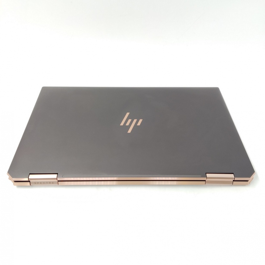 HP Spectre 13-AW0