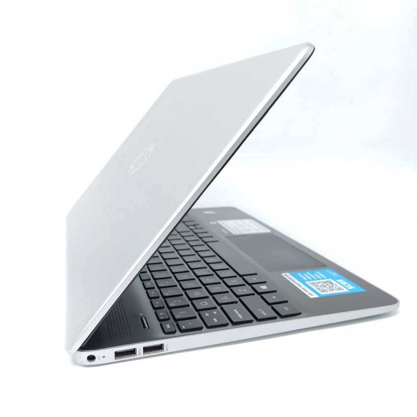 HP NoteBook 15-DY0
