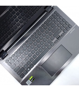 ASUS ZenBook 15 UX563