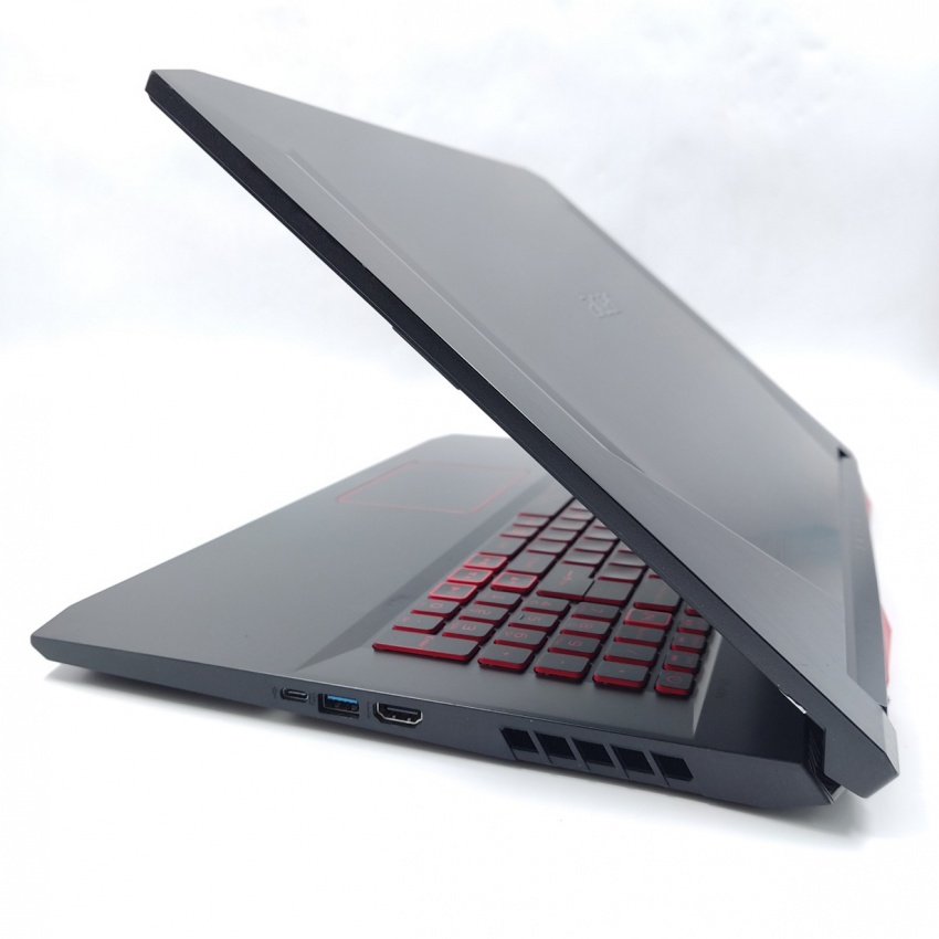 Acer Nitro 5 AN517-52