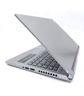 Acer Predator Triton 300 SE