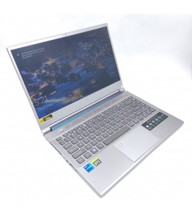 Acer Predator Triton 300 SE