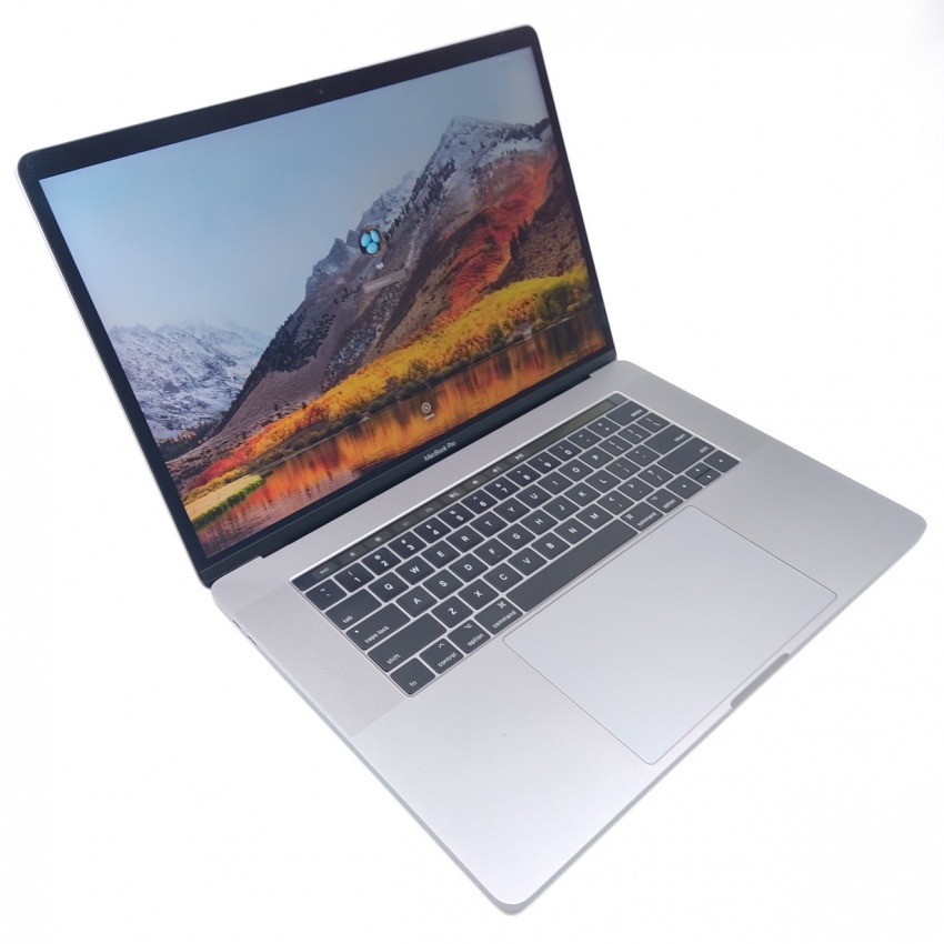 Apple MacBook Pro 15 (Touch Bar / Mid-2017)