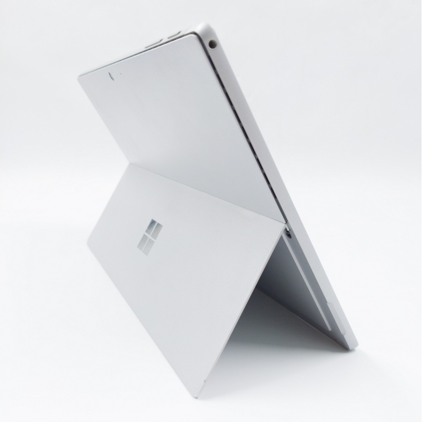 Microsoft Surface Pro 7