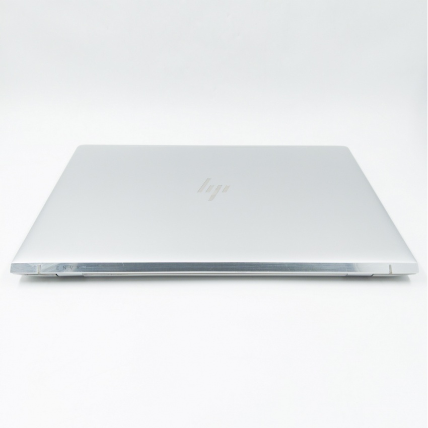 HP Envy 17M-AE1