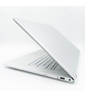 HP Envy 17M-AE1