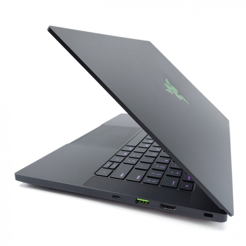 Razer Blade 14 (2021)