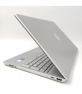 HP Laptop 15S-FR2