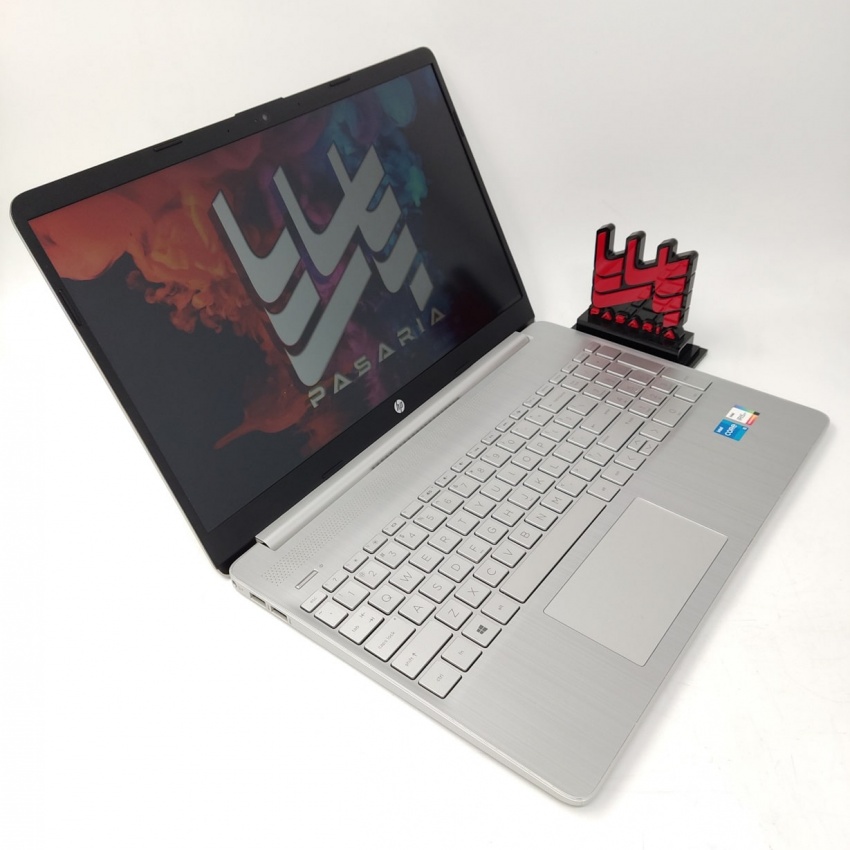 HP Laptop 15S-FR2