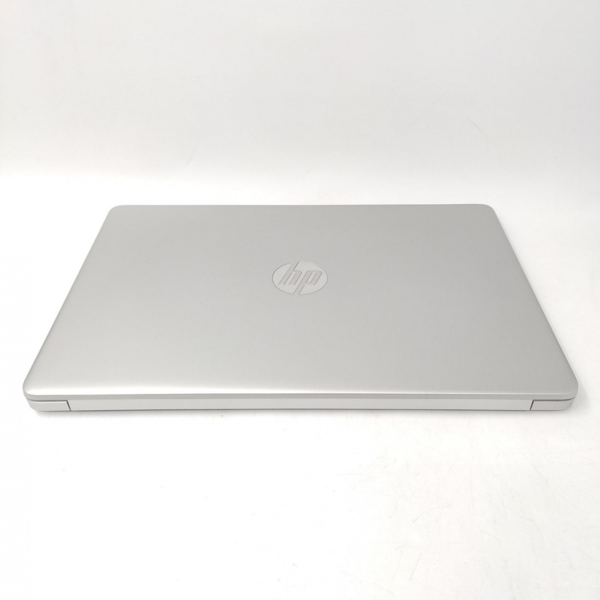 HP Laptop 15S-FR2