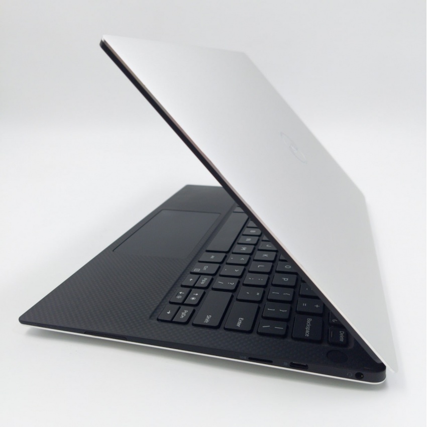 Dell XPS 13 7390