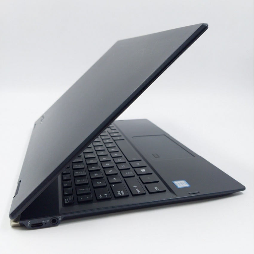 Toshiba Portege X20W-D