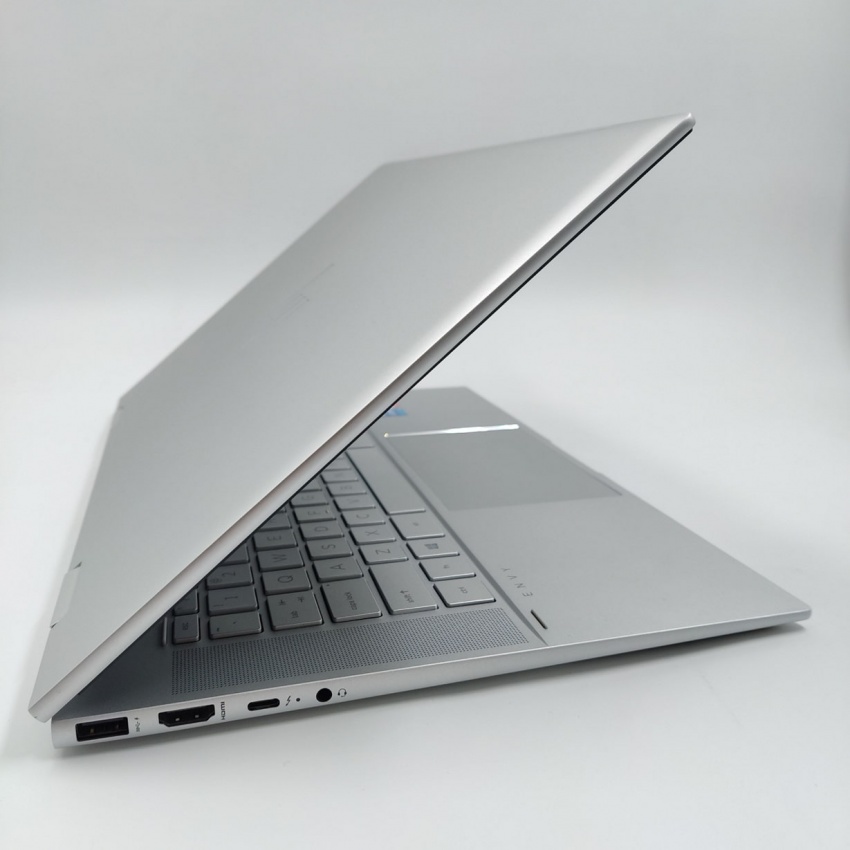 HP Envy X360 15M-ES0
