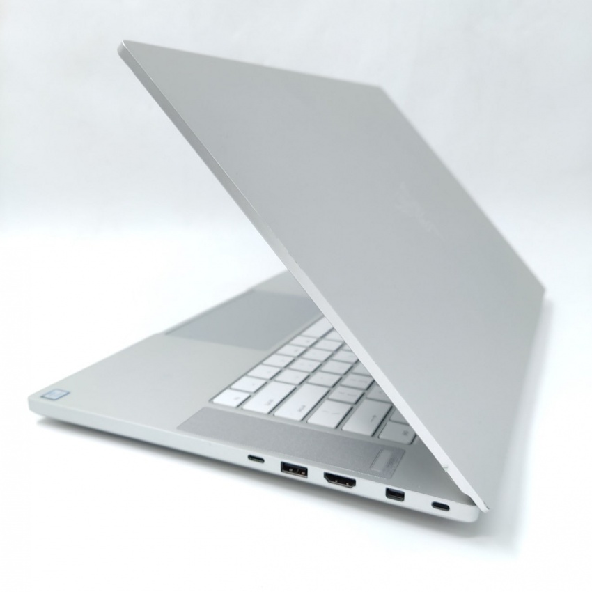 Razer Blade 15 Advanced (2019)