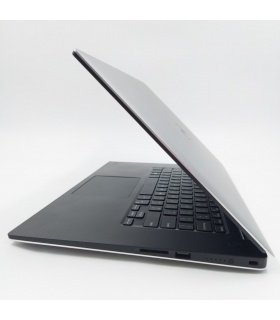 Dell XPS 15 9560