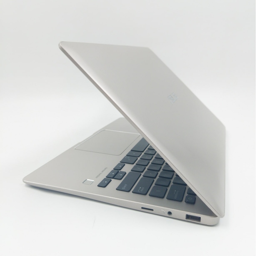 Asus ZenBook 13 UX331UA
