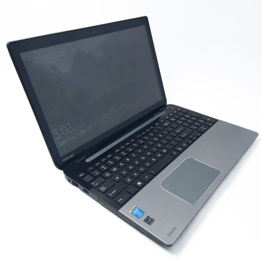 Toshiba Satellite S55T