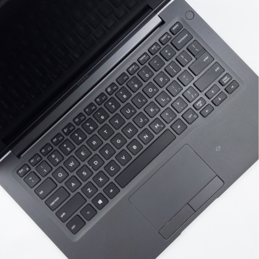 Dell Latitude 7400