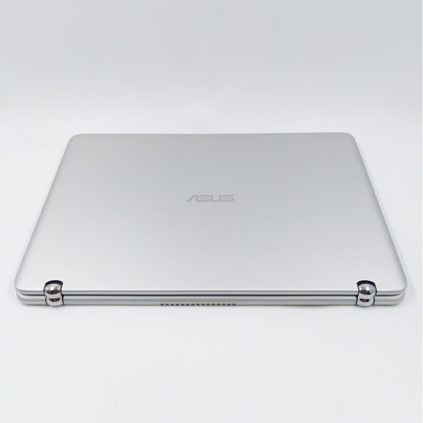 Asus Q504