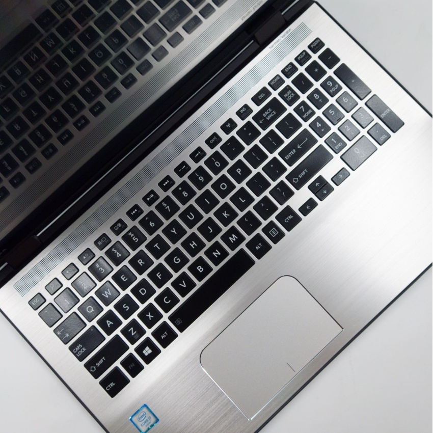 Toshiba Satellite P55W