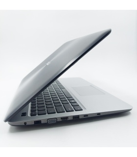 Asus VivoBook X556