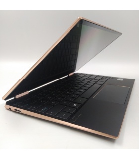 HP Spectre X360 13-AW2