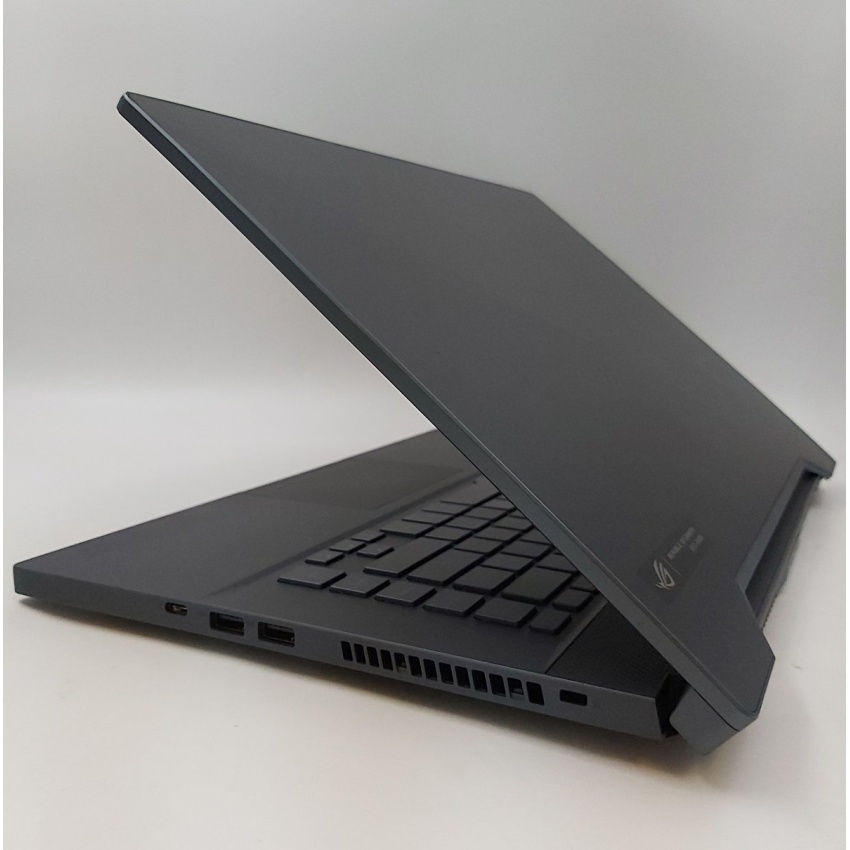 Asus ROG Zephyrus M15 GU502