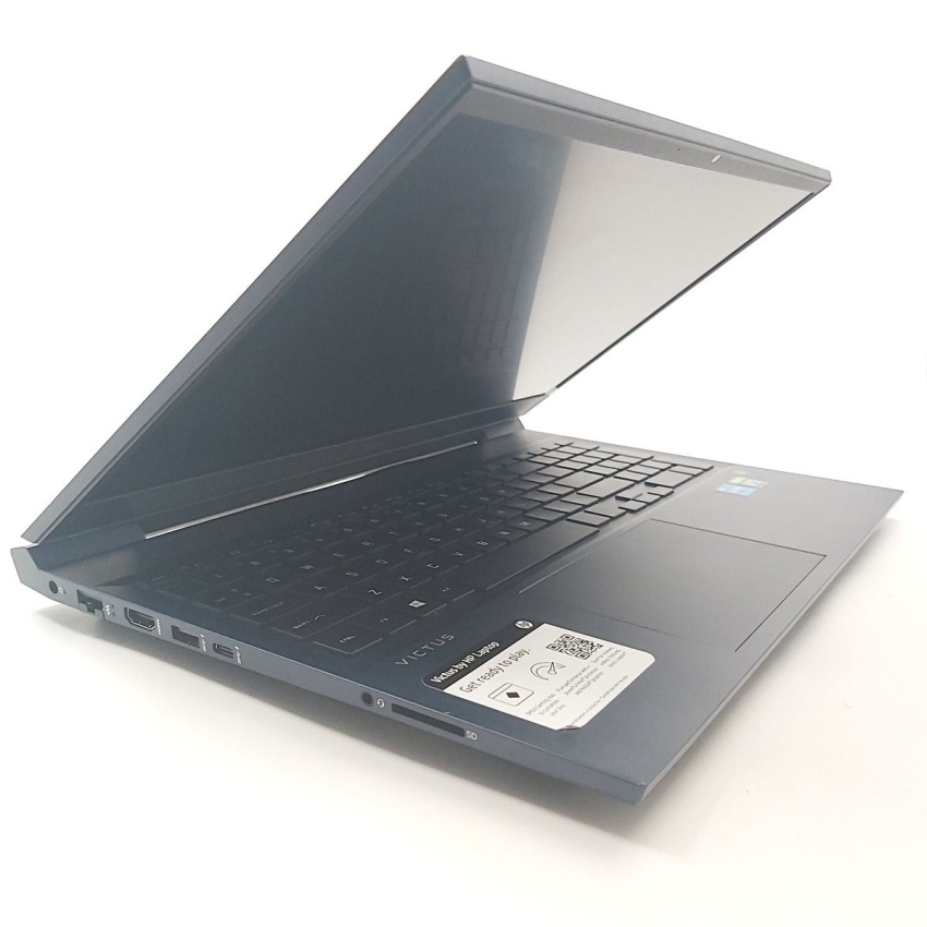 HP Victus 16-D00