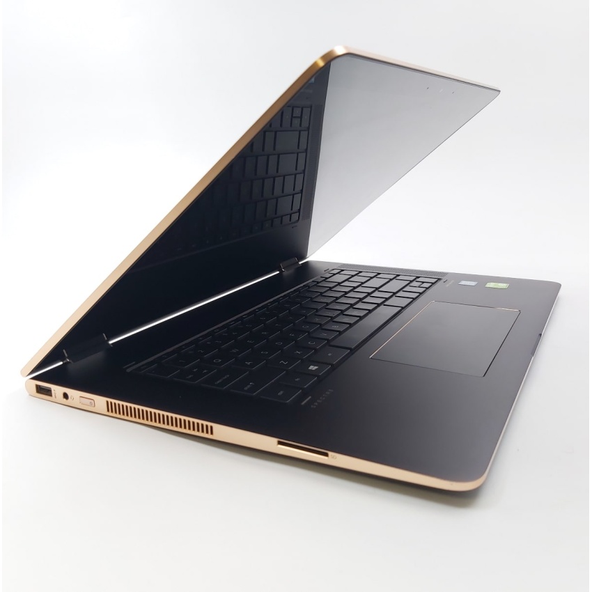 HP Spectre X360 15-BL1
