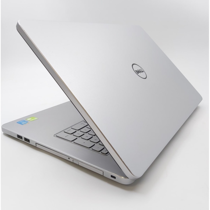 Dell Inspiron 17 7746