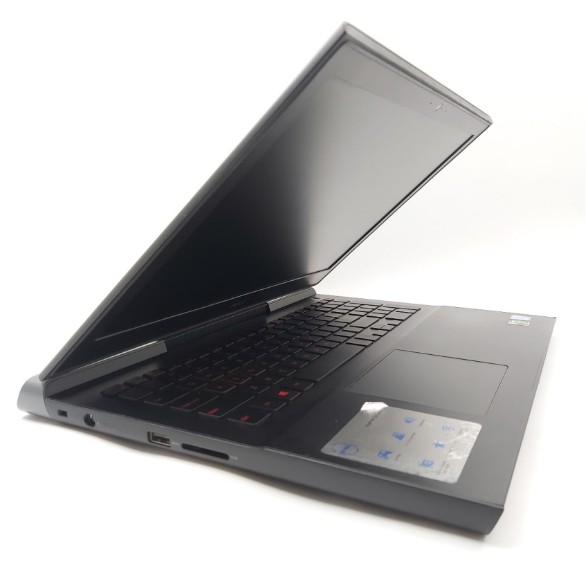 Dell Inspiron 15 7566