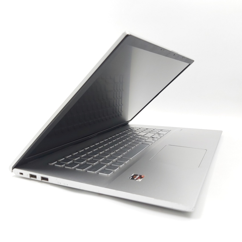 Asus VivoBook 17 X712