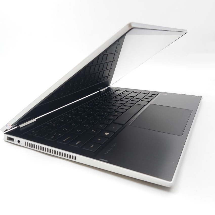 HP Pavilion x360 14M-DW1