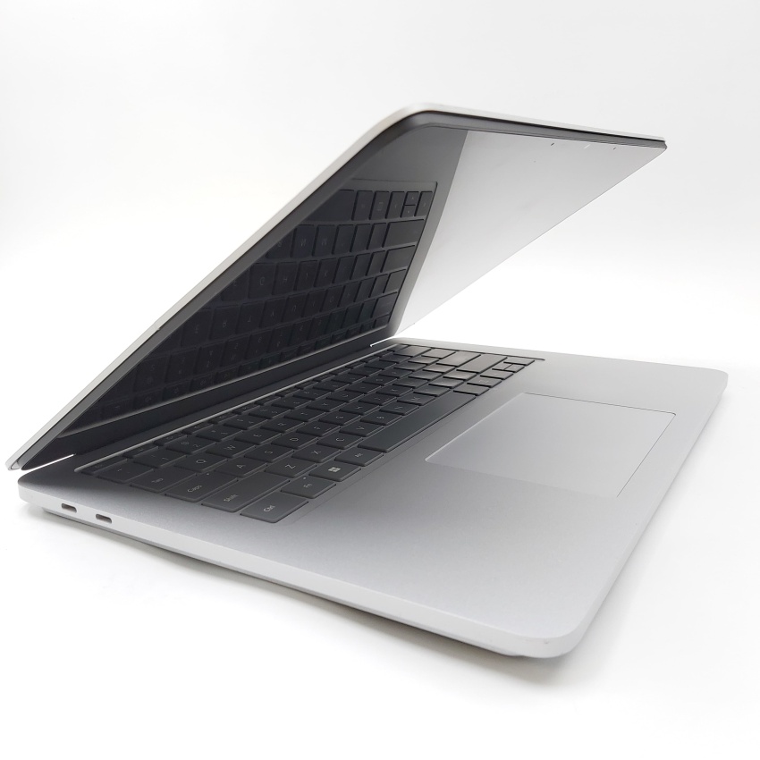 Microsoft Surface Laptop Studio