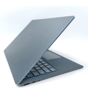 Microsoft Surface Laptop