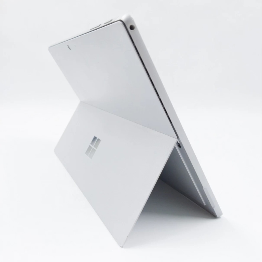 +Microsoft Surface Pro 7
