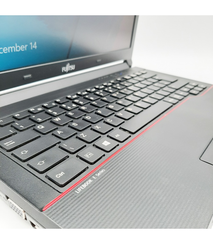 Fujitsu Lifebook E546