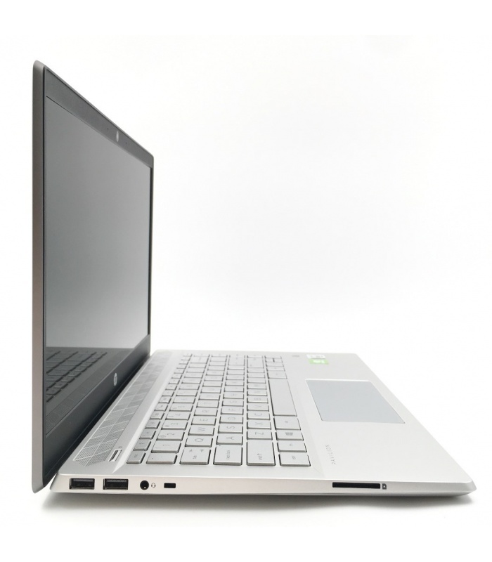 HP Pavilion Laptop 14-CE3088TX