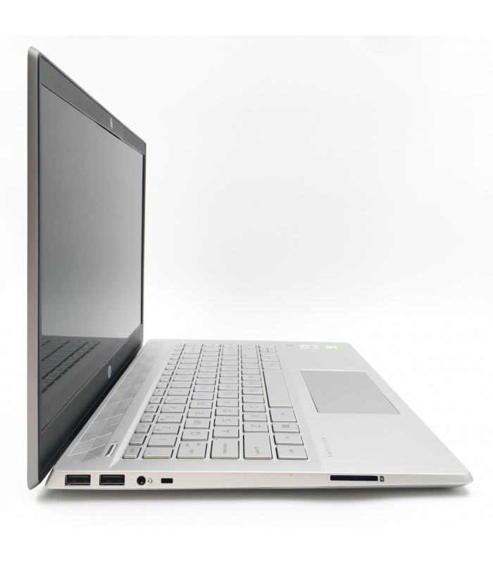 HP Pavilion Laptop  14-CE3031TX