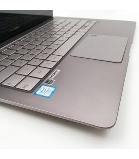 Asus ZenBook 3 Deluxe UX490