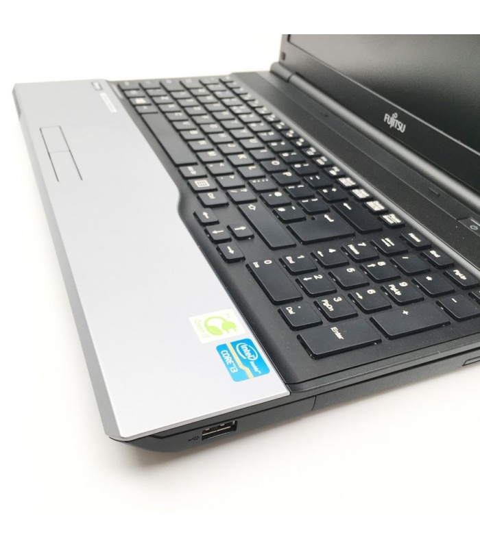 Fujitsu LifeBook A532
