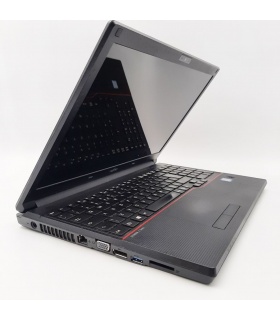 Fujitsu Lifebook E556
