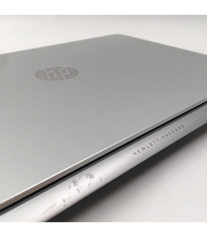 HP Pavilion 15-n21