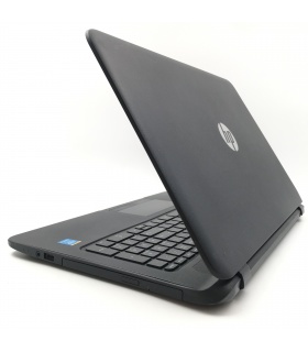 HP Notebook 15 - f01