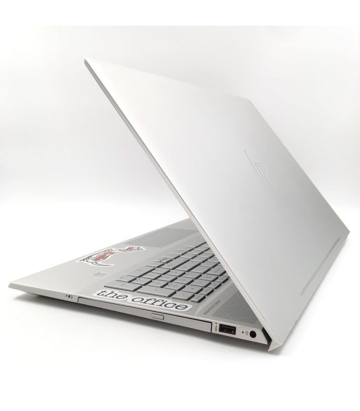 HP ENVY 17m-ce0