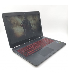 HP OMEN 15-ax0