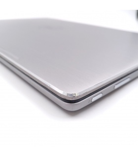 Dell Inspiron 15-7579