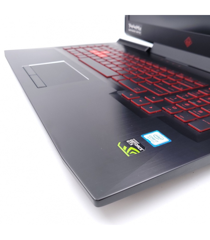 HP Omen 17-AN1