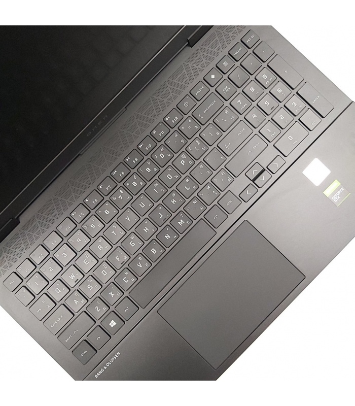 HP Omen 15-ek0