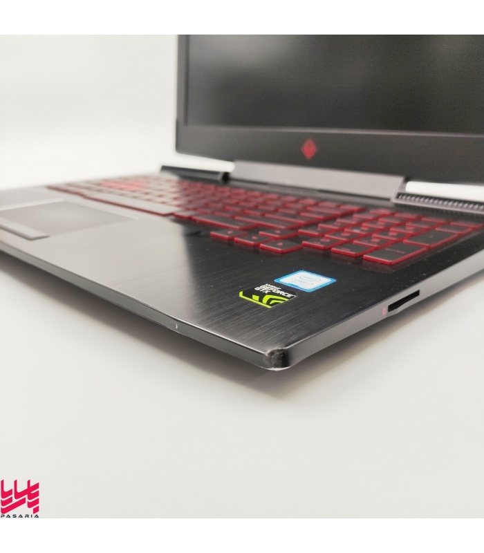 HP OMEN 15-ce0